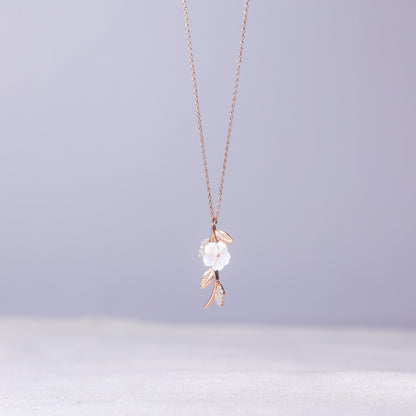 925 Sterling Silver Magnolia Leaf Necklace