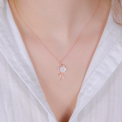925 Sterling Silver Magnolia Leaf Necklace